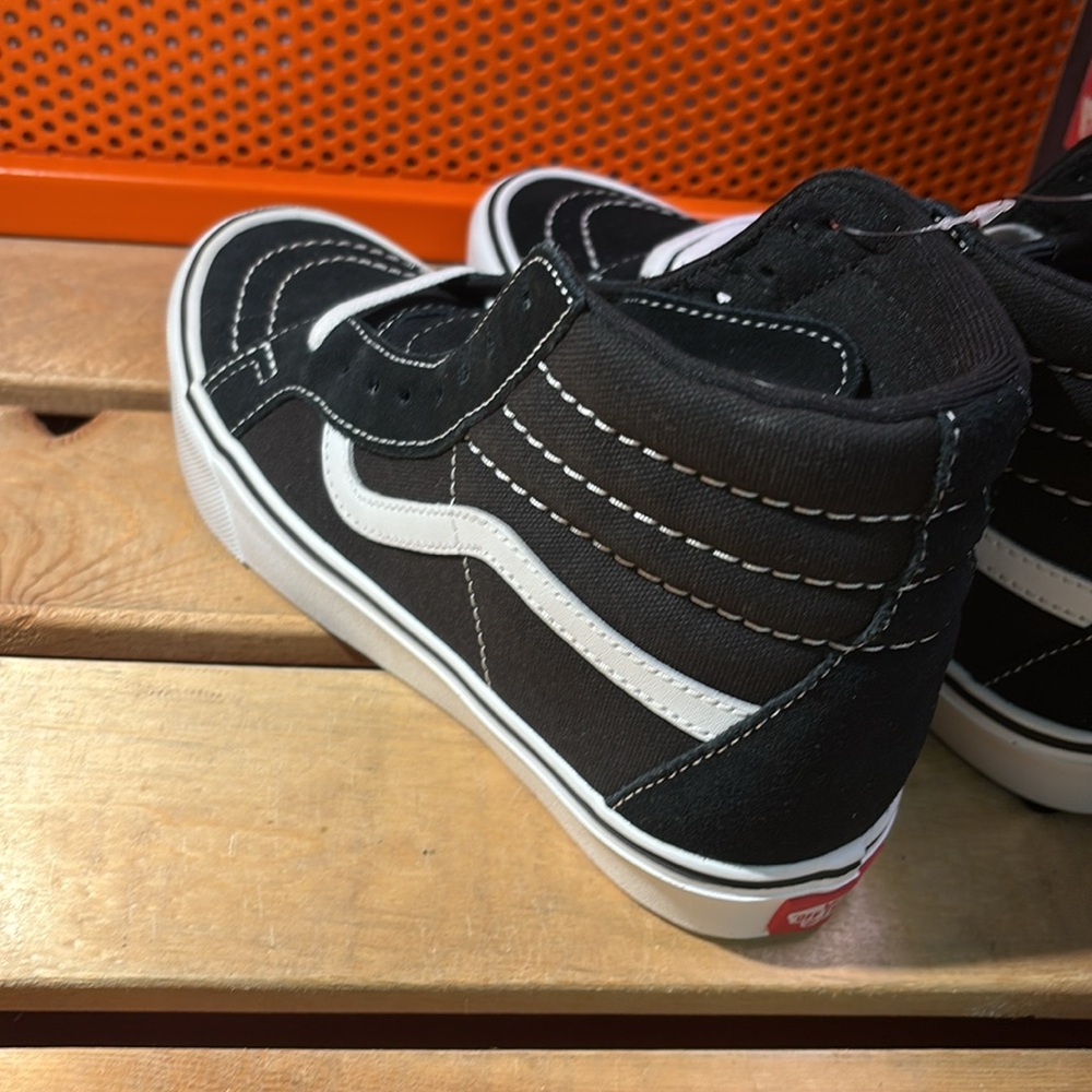 Vans Women's SK8-Hi Lite + (Suede/Canvas)Black - Picture 4 of 8